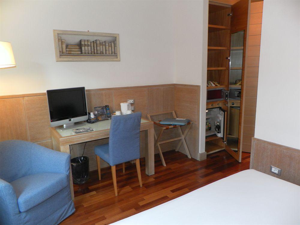 Idea Hotel Firenze Business Exterior photo